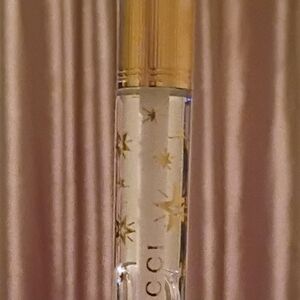 Gucci Hydrating Plumping Lip Gloss 117 Joslyn Clair 0.21oz High Shine – No Box